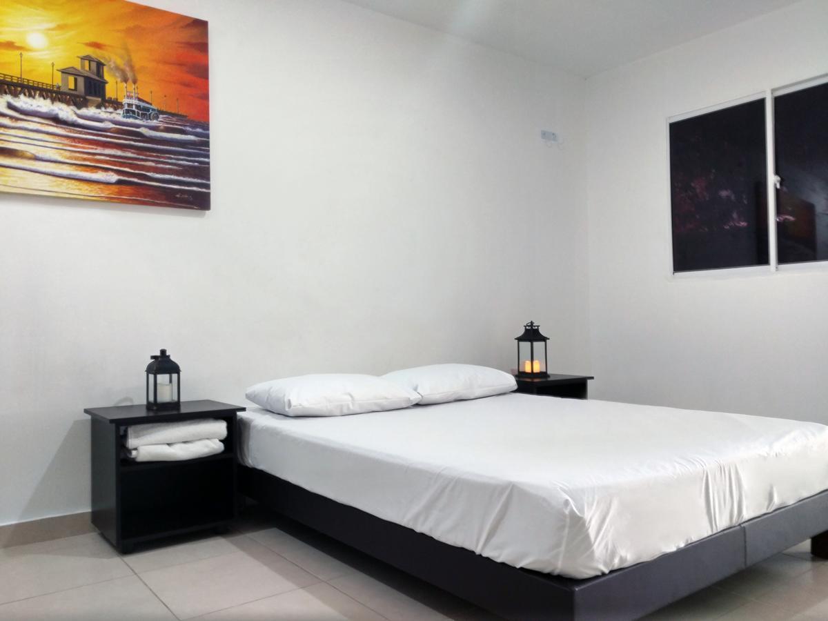 Hotel El Emigrante 푸에르토 콜롬비아 외부 사진