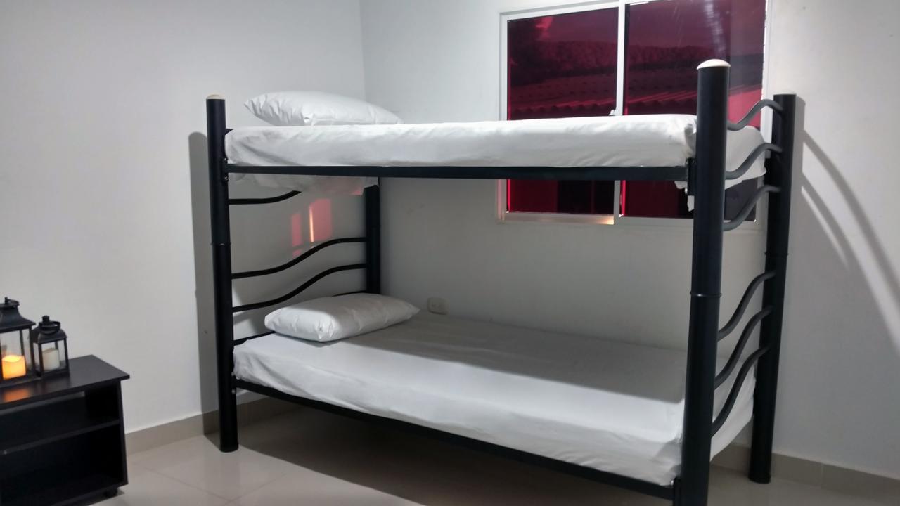 Hotel El Emigrante 푸에르토 콜롬비아 외부 사진