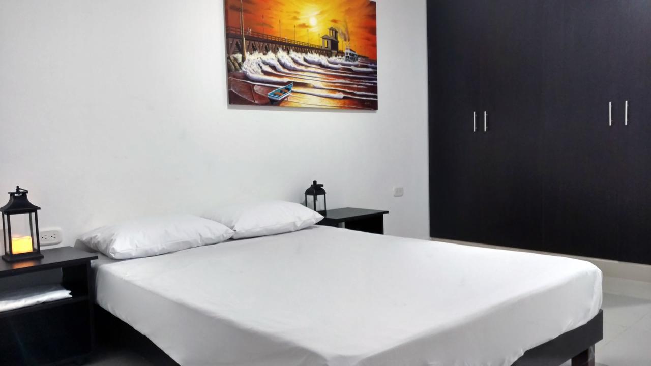 Hotel El Emigrante 푸에르토 콜롬비아 외부 사진